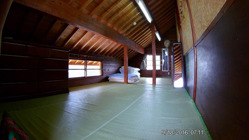Hotel Tropical Surf House Okinawa Onna Exteriér fotografie