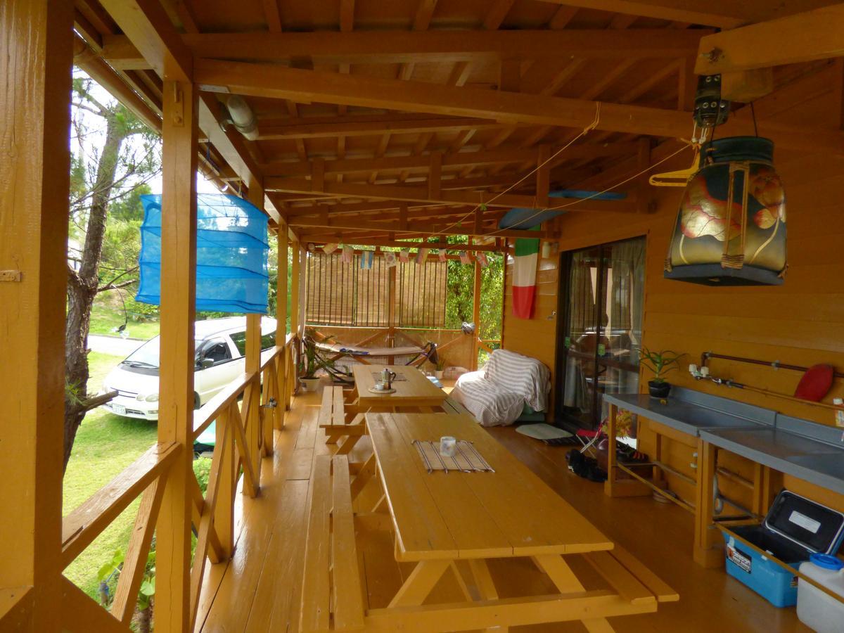 Hotel Tropical Surf House Okinawa Onna Exteriér fotografie